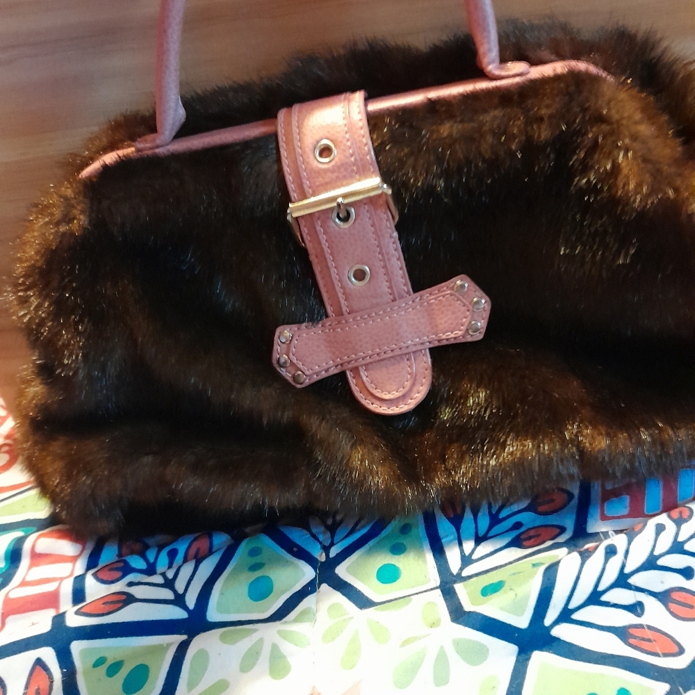 Sondra Roberts Luxury Vintage Purse - Luxe Faux Fur & Pink Vegan Leather…